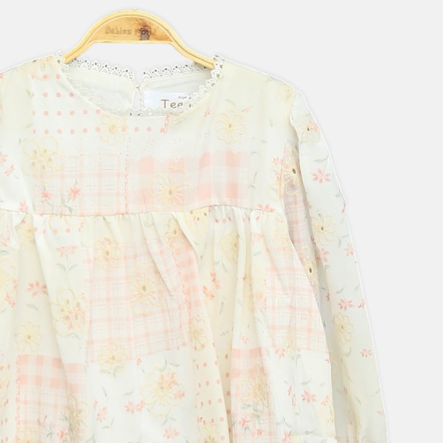 Vintage Meadow Top
