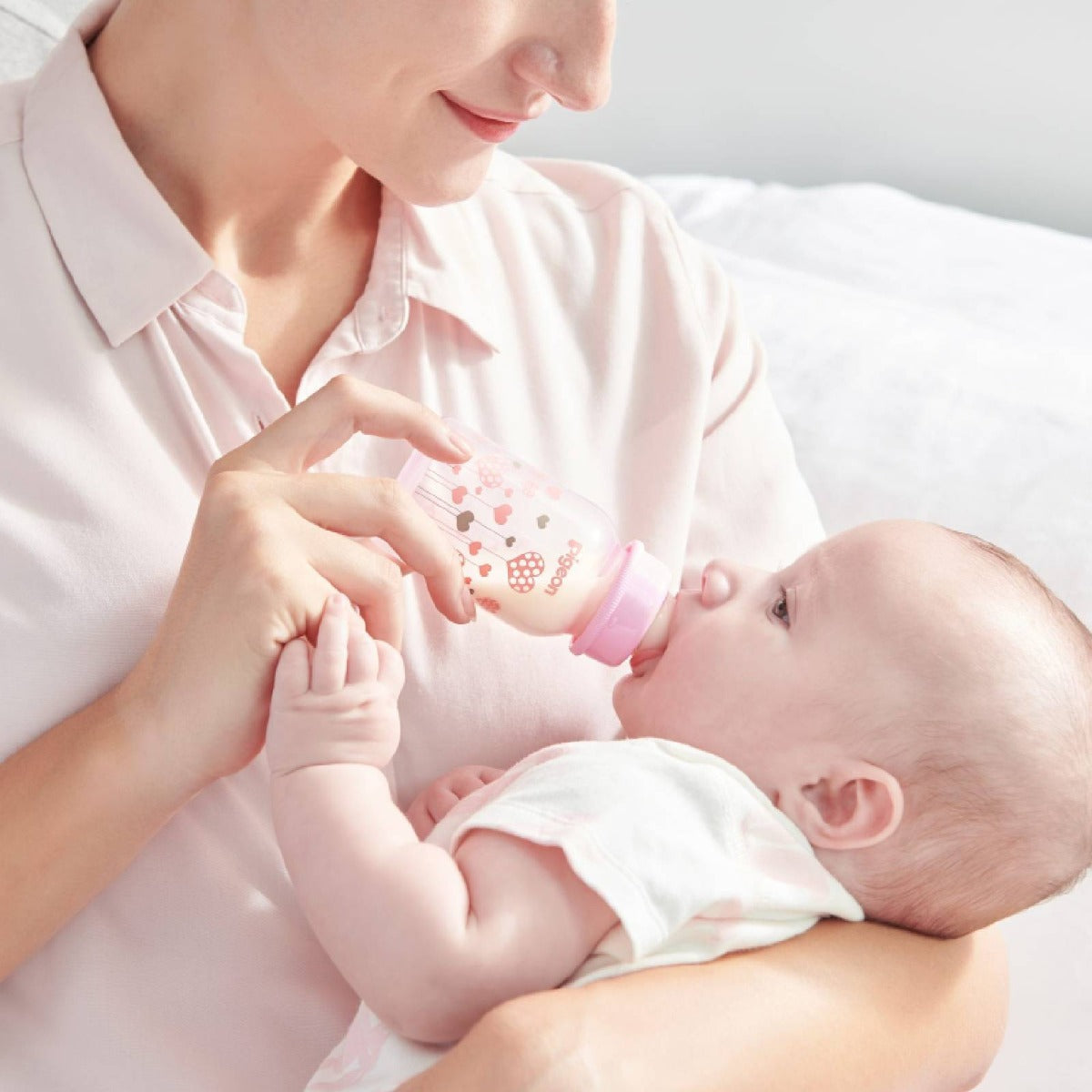 PIGEON SLIM NECK FEEDER CLEAR RPP 120 ML BLUE