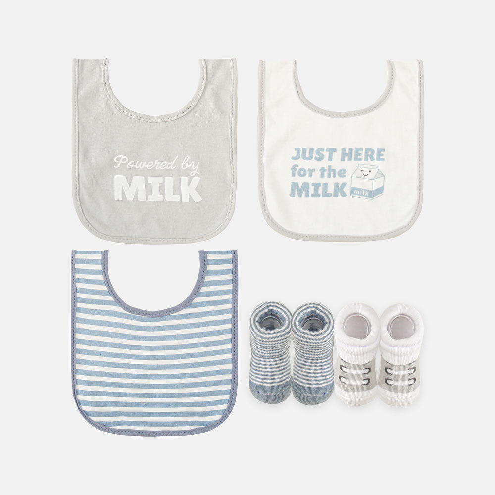 BIB & BOOTIES SET POWERED BY MILK