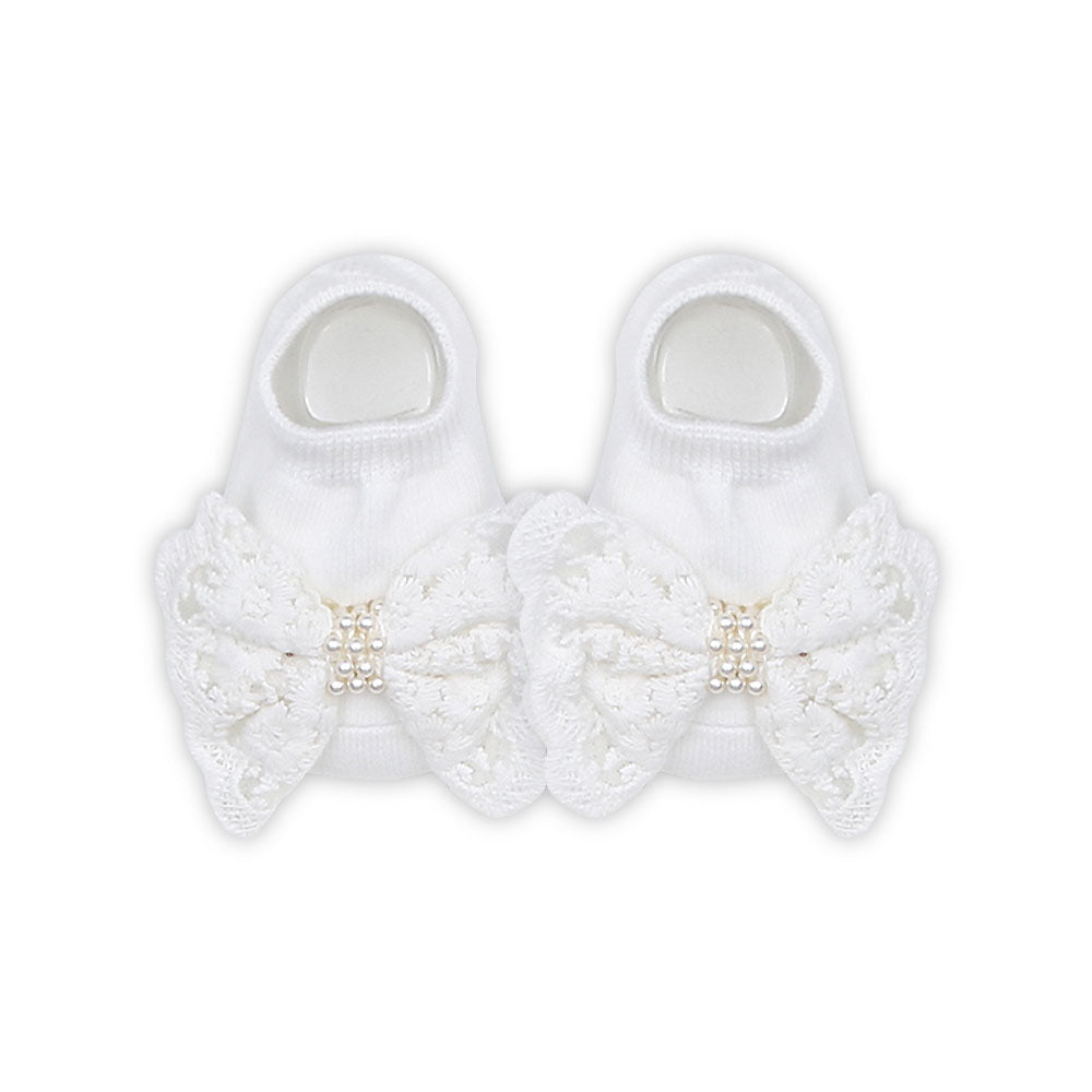BOOTIES & CAP WHITE PEARLY