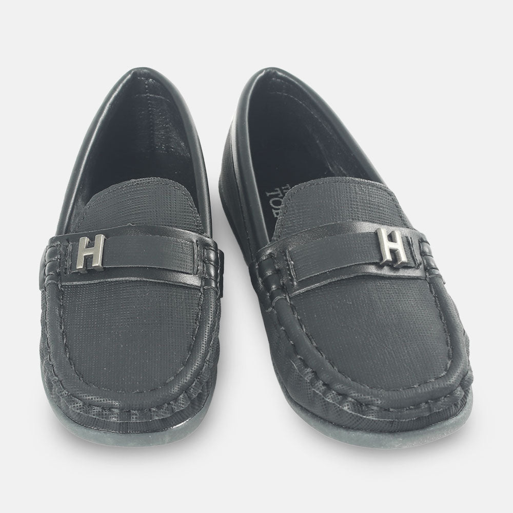 BOY SHOES BLACK TEXTURED
