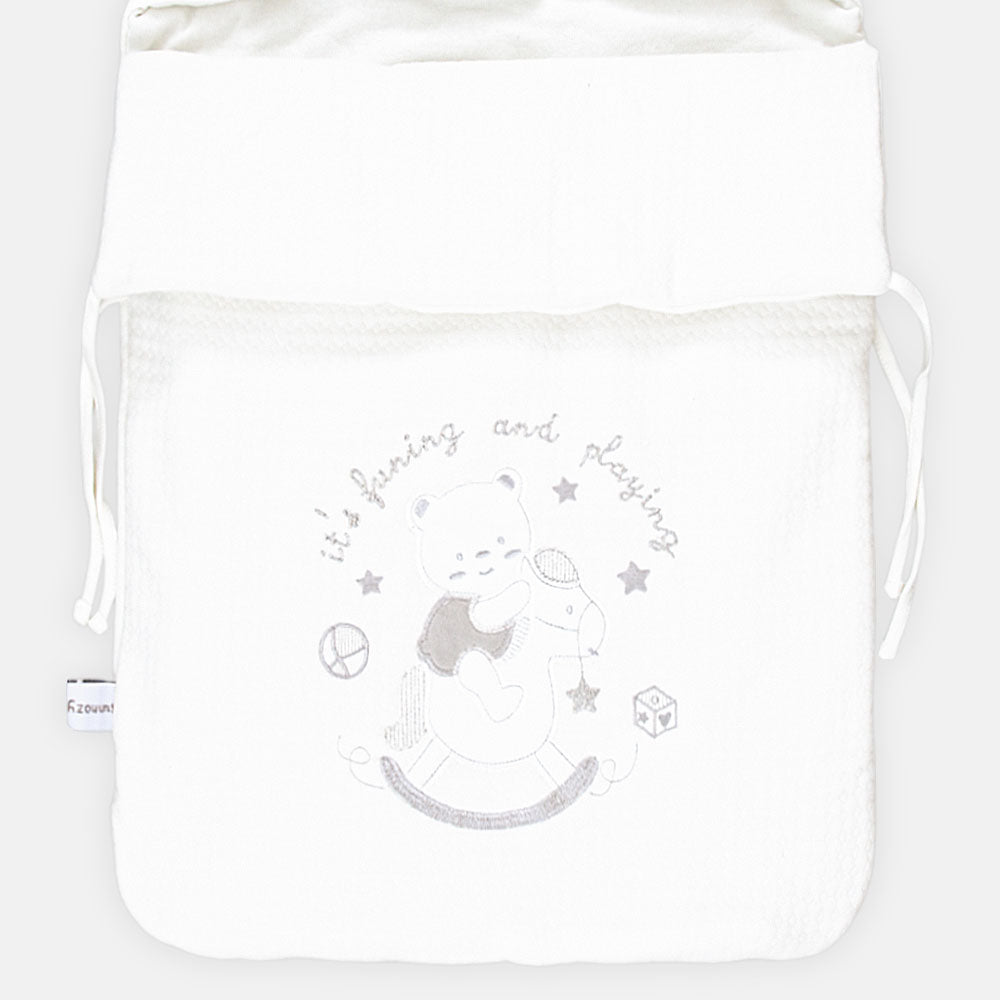 CARRY NEST LUXURY WHITE