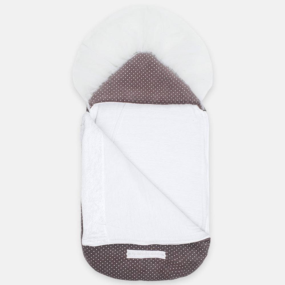 CARRY NEST BROWN SWAN