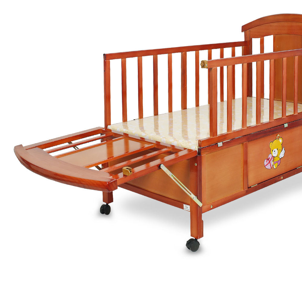 WOODEN COT BROWN