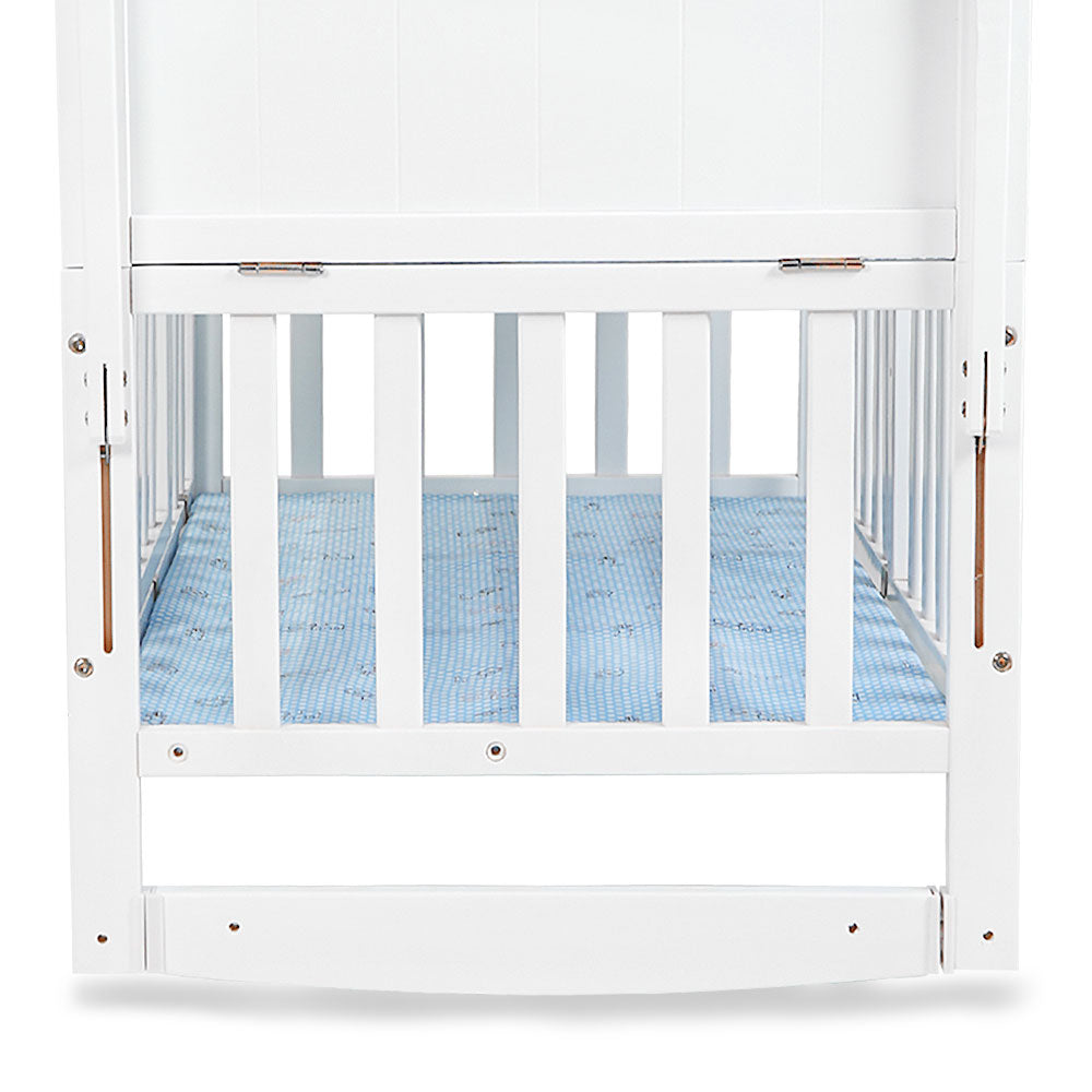 WOODEN COT WHITE
