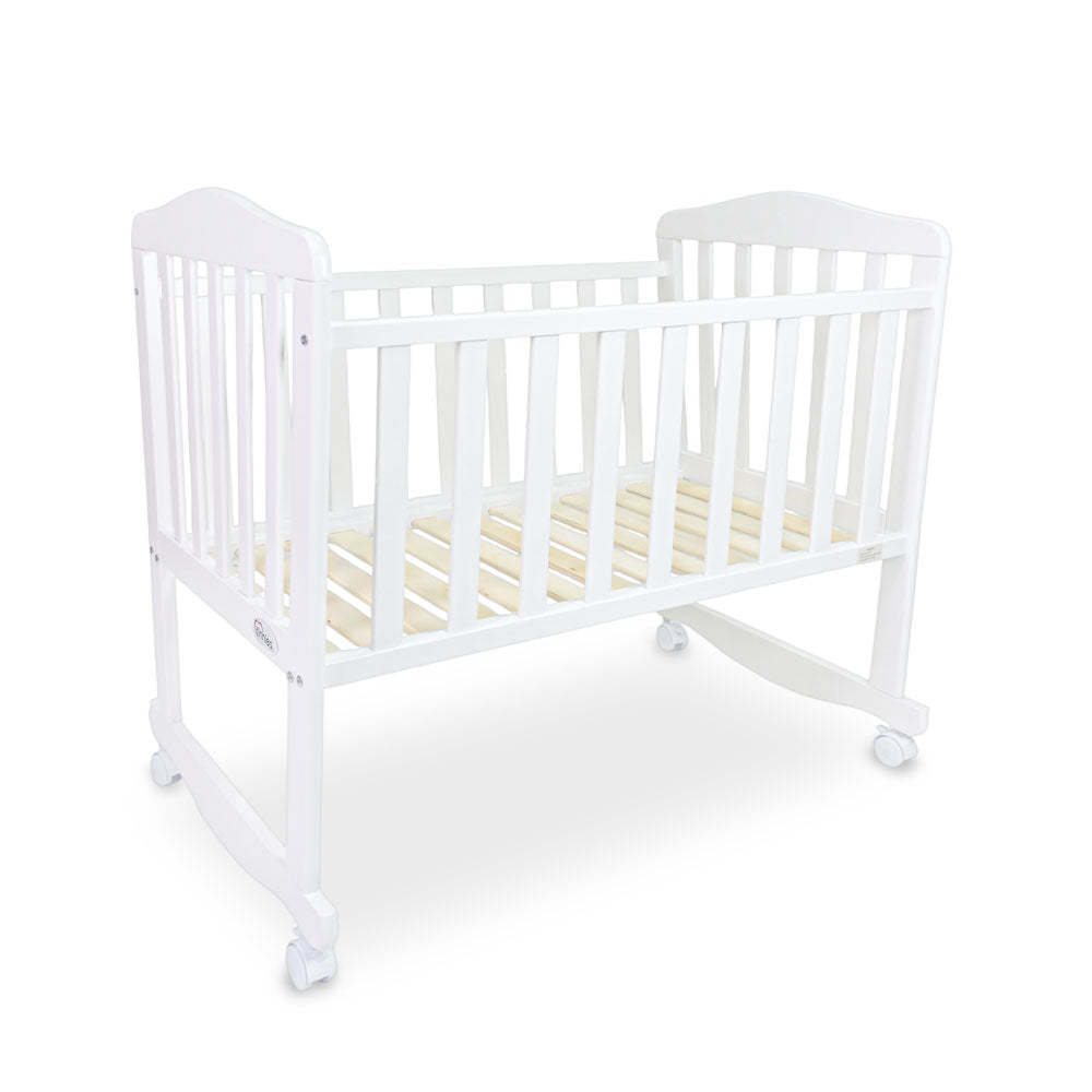 WOODEN CRIB WHITE