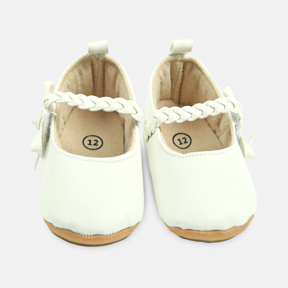 GIRL PRE WALKER SNOW WHITE BRAIDED