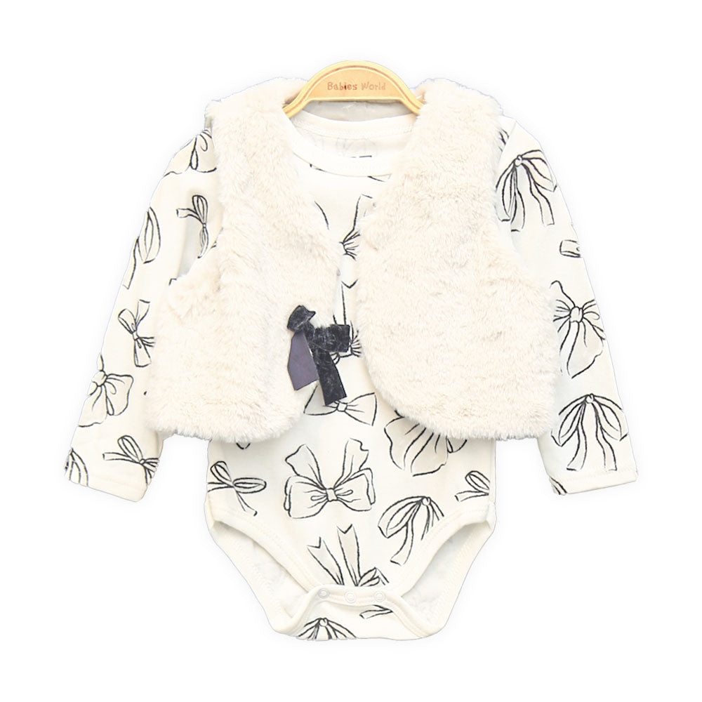 GIRL SUIT WHITE FUR & FLARE