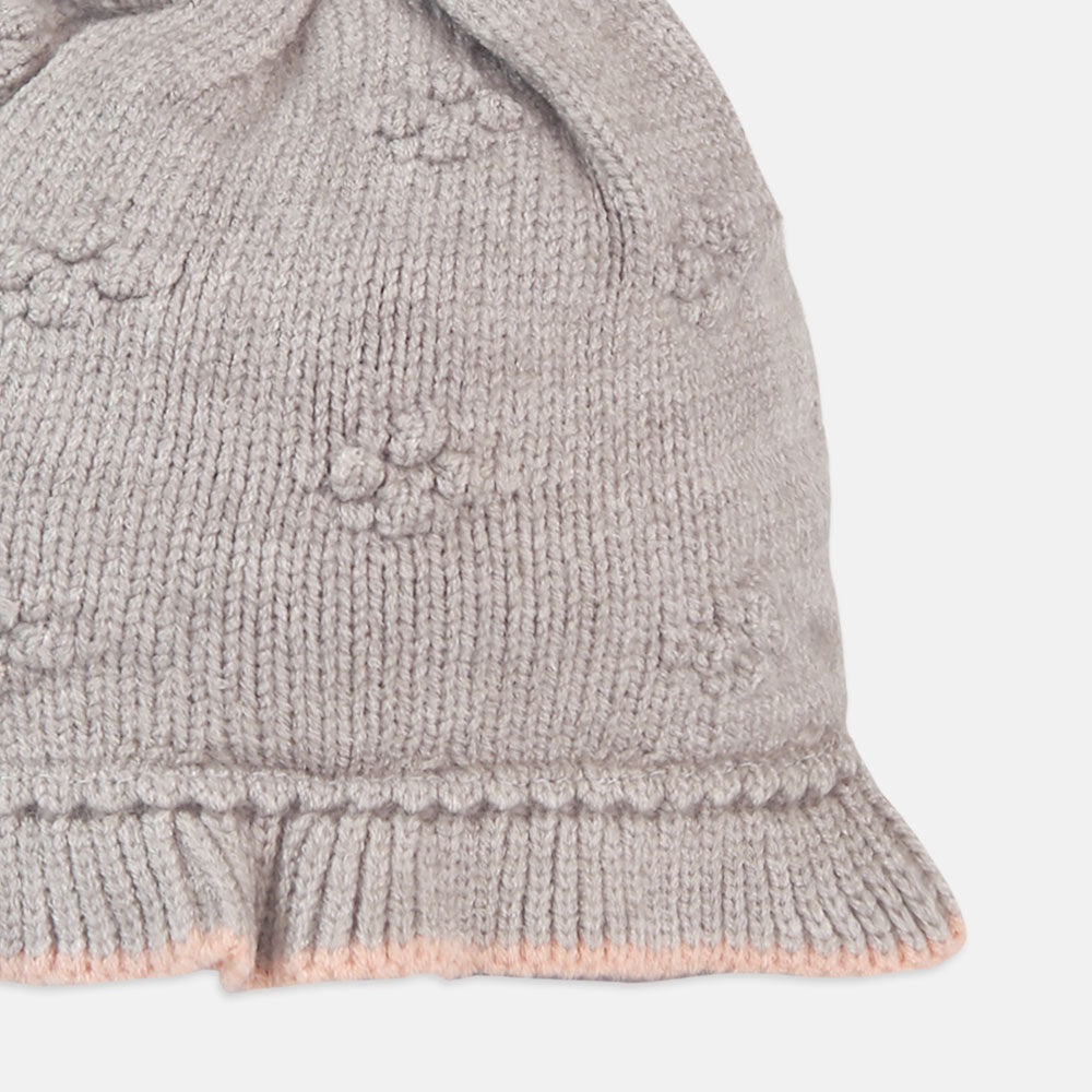 WINTER CAP GREY RUFFLE