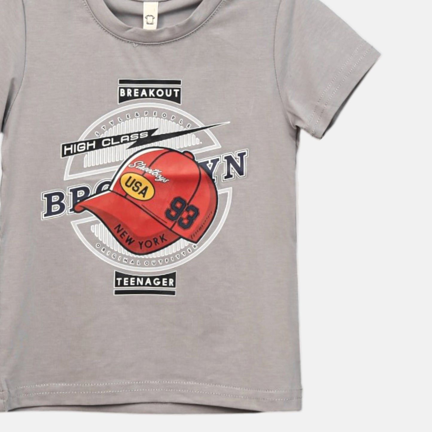 GREY BROOKLYN GRAPHIC TEE