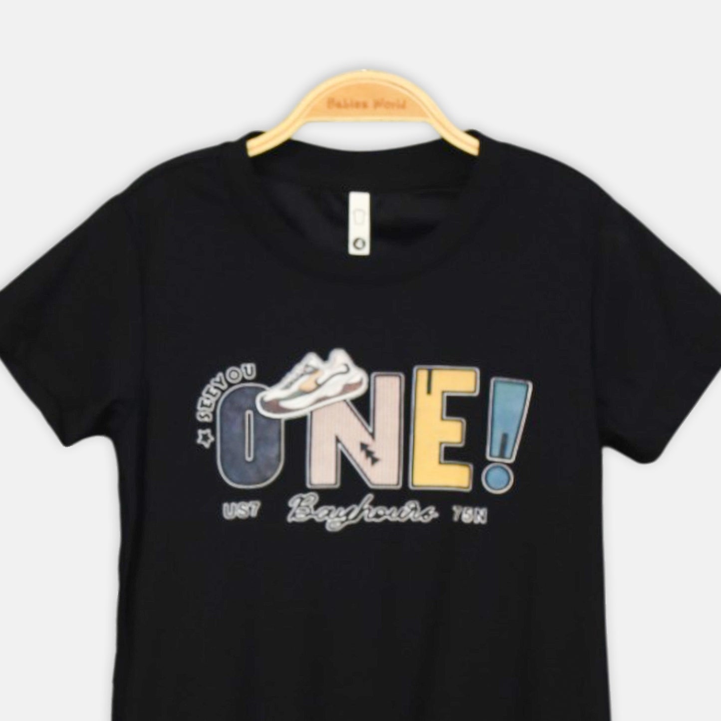URBAN ONE GRAPHIC TEE