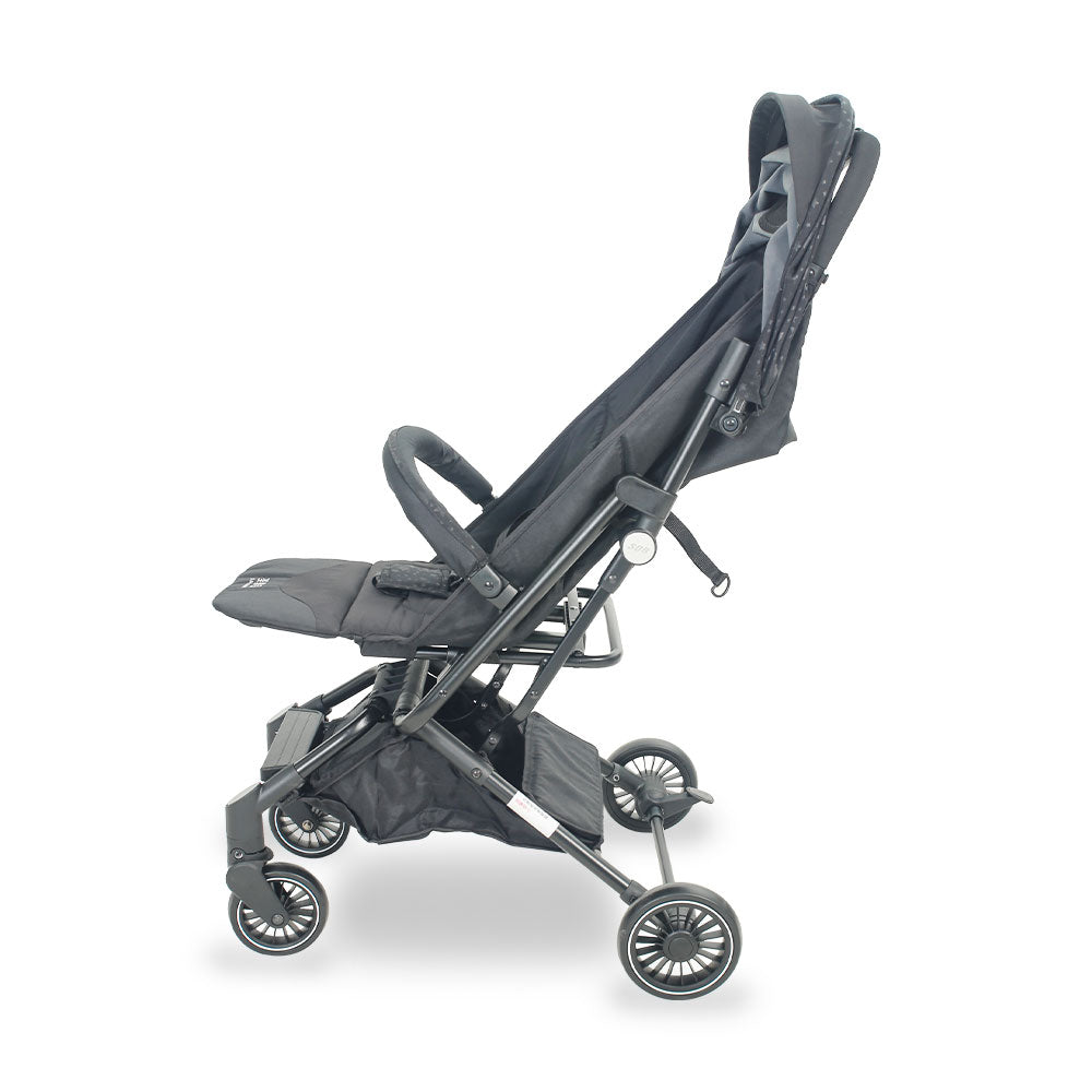 BABY STROLLER BLACK STARS