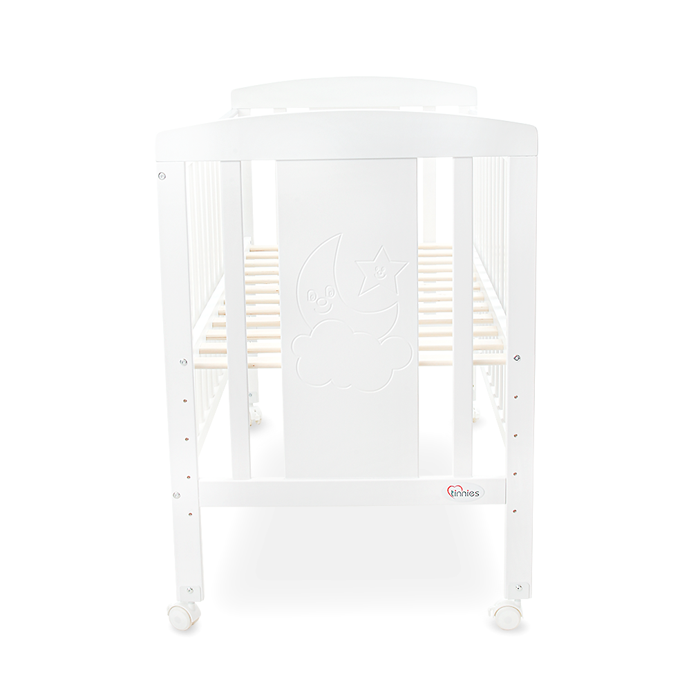 WOODEN COT - WHITE