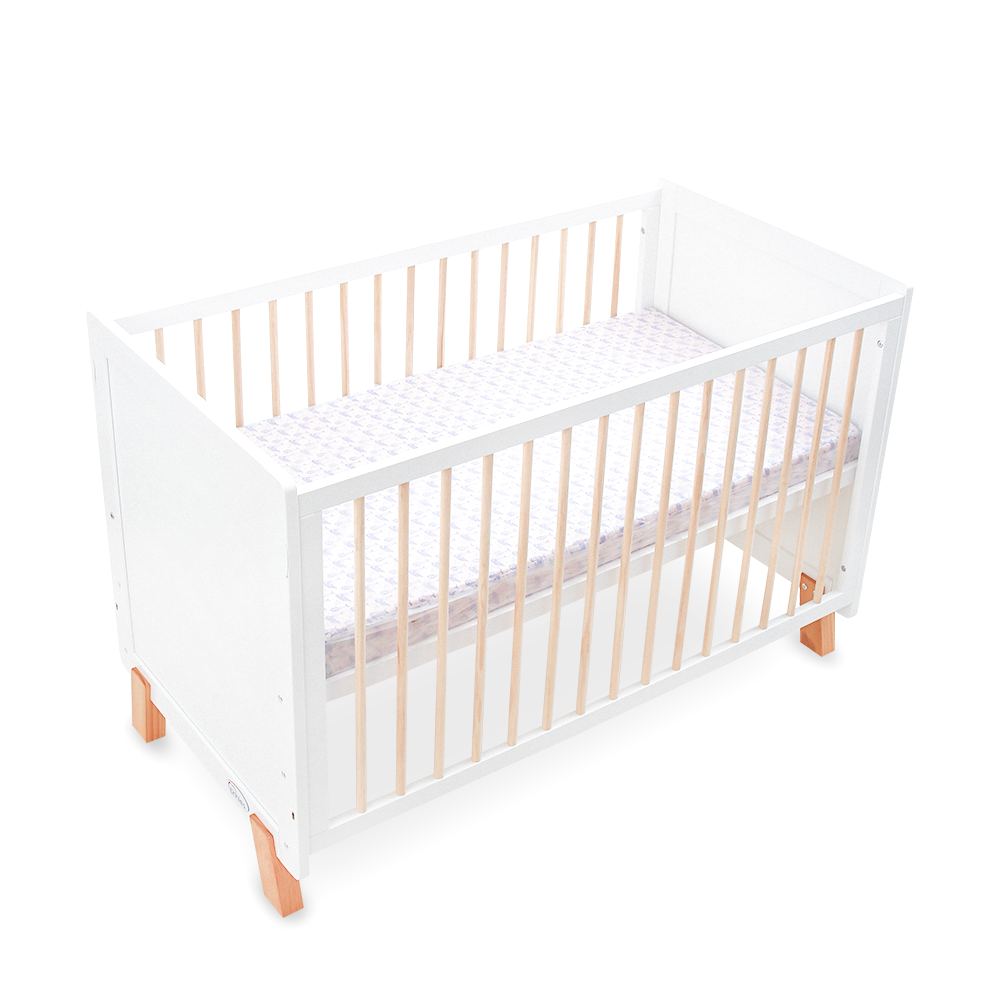 WOODEN COT - WHITE