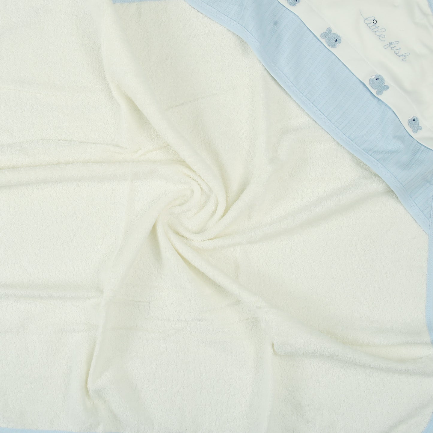 LITTLE FISH HOODED BATH TOWEL