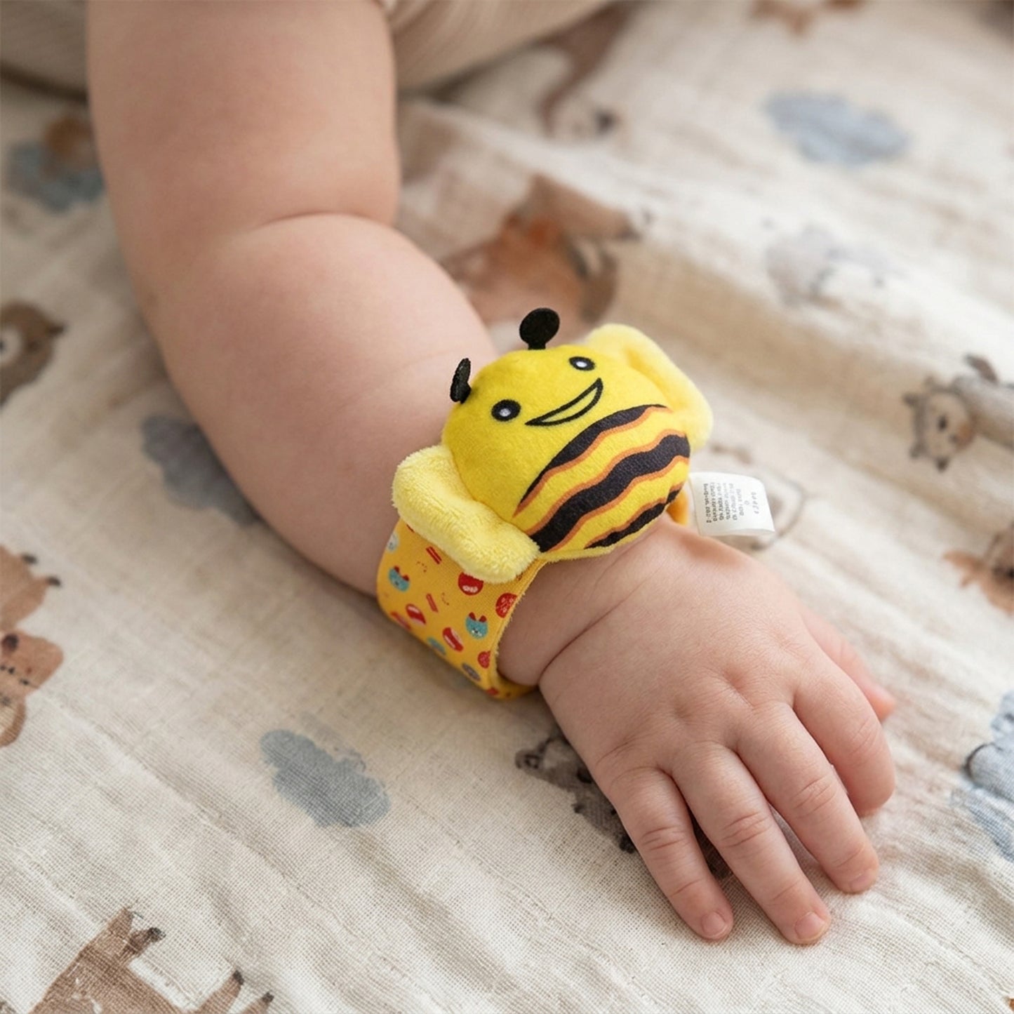 SKK BABY BEE & LADYBUG WRIST TOY