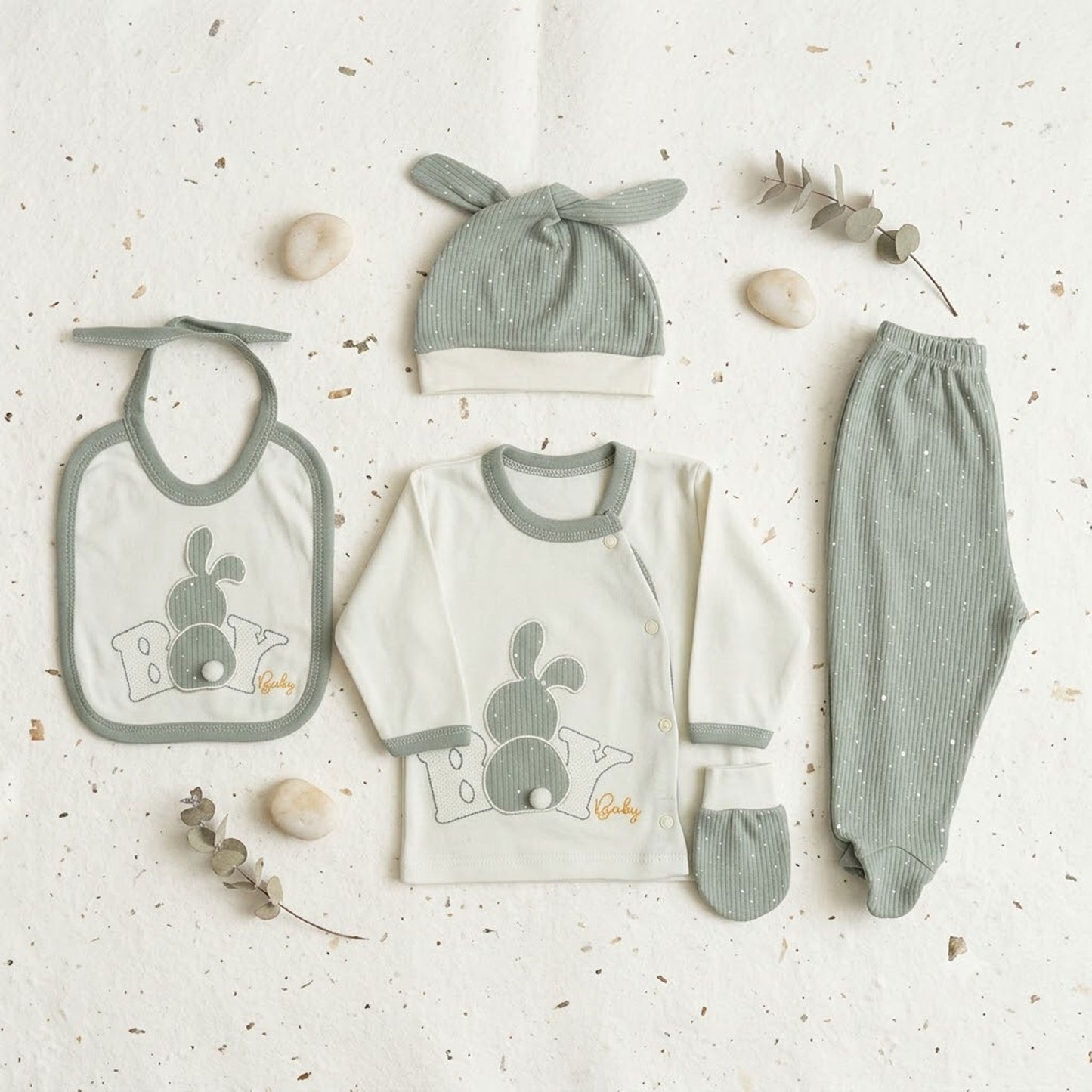 SAGE GREEN BUNNY BABY BOY GIFT SET