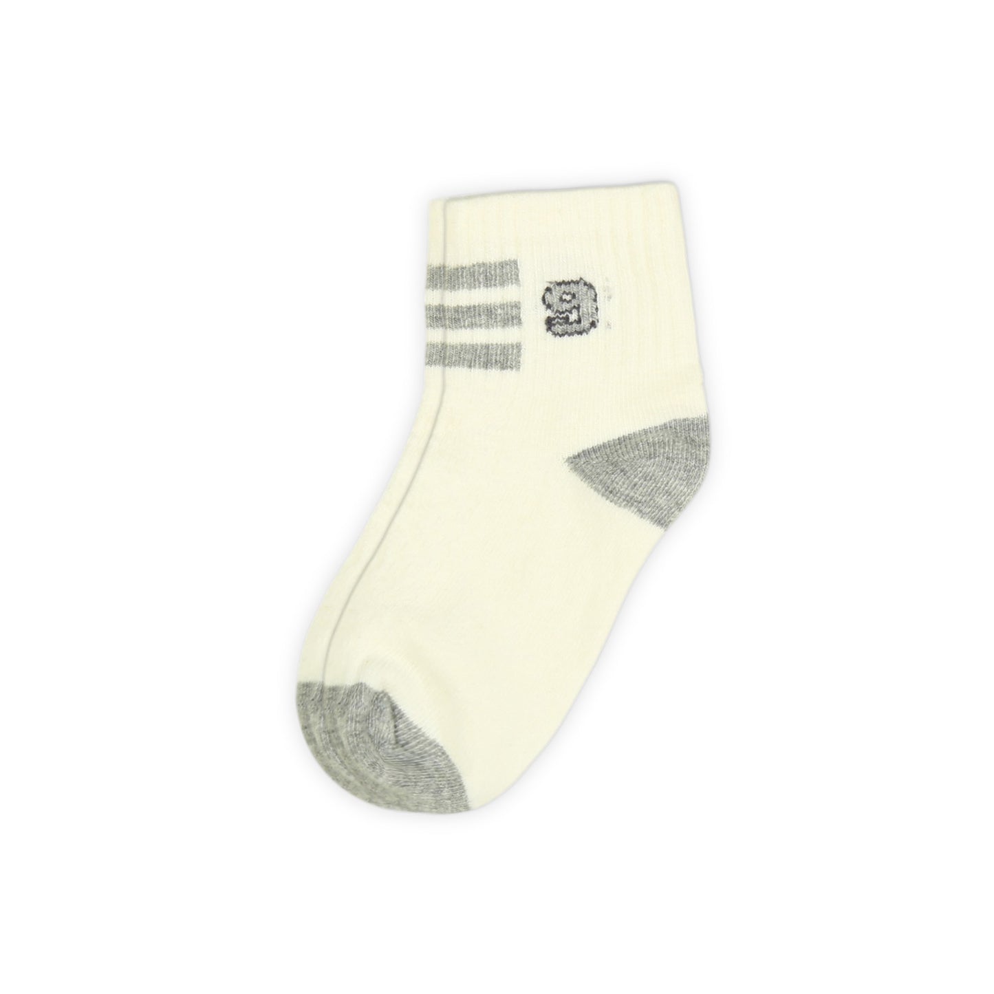 WHITE AND GREY ANKLE BOY SOCKS