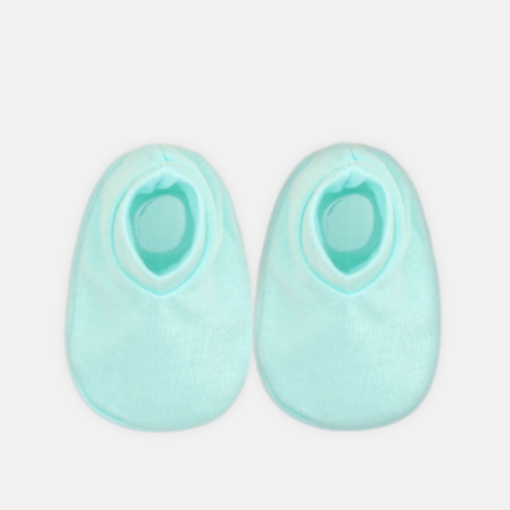 BABY CAP SET WELCOME TO THE WORLD