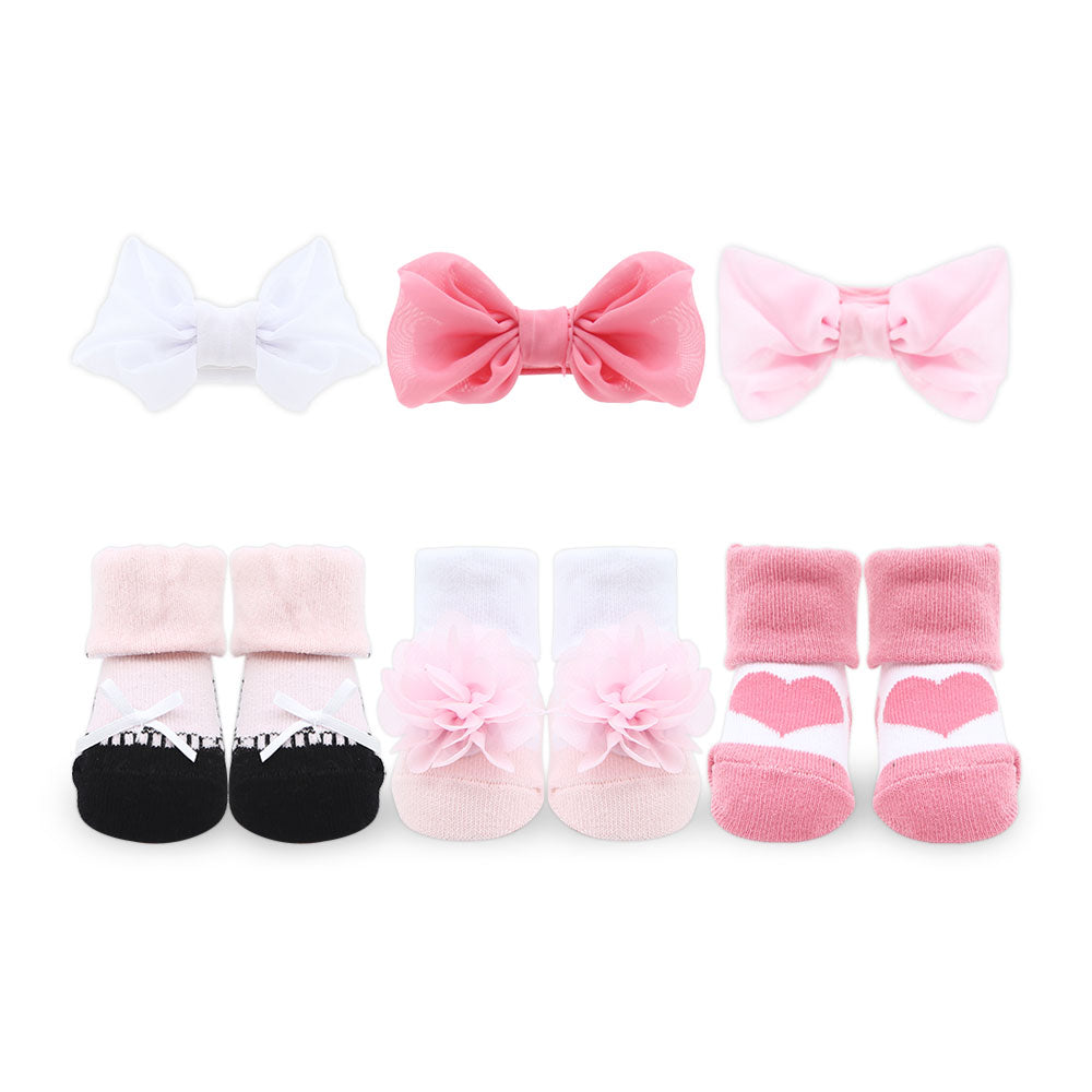 BOOTIES PK-3 WITH 3 HEAD BANDS PINK HEARTS & FLORAL