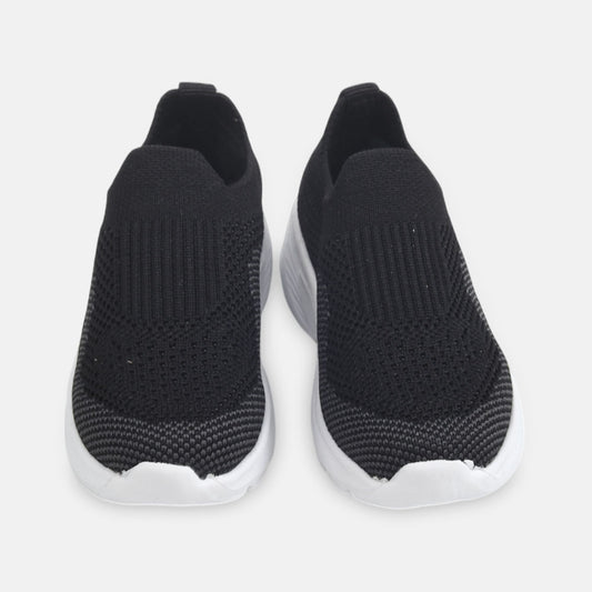 BOY JOGGER BLACK KNITTED SLIP-ON
