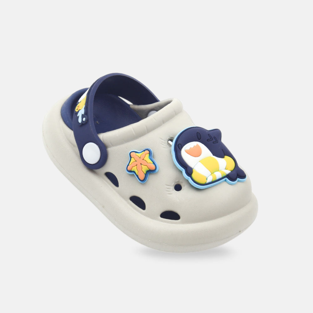 BOY CROCS SHARK CHARACTER