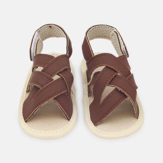 BOY PRE WALKER SANDAL BROWN CRISS-CROSS