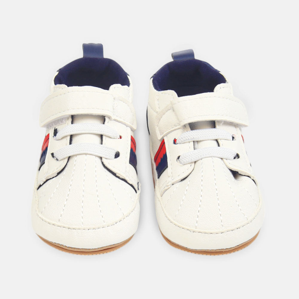 BOY PRE WALKER SHOES WHITE CLASSIC STRIPED