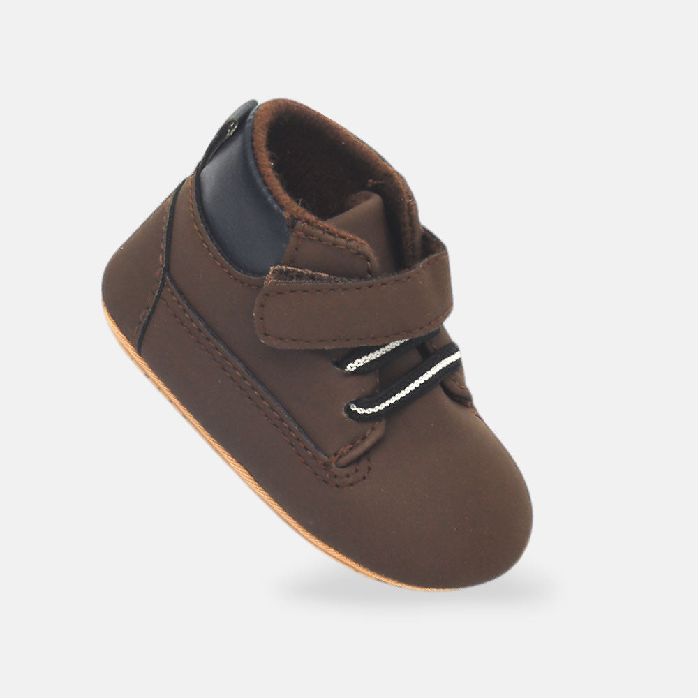 BOY PRE WALKER SHOES CLASSIC BROWN