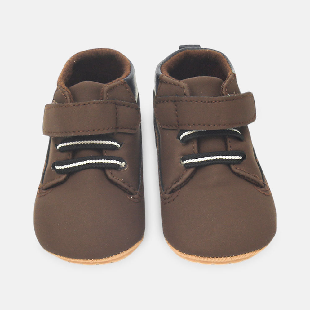 BOY PRE WALKER SHOES CLASSIC BROWN