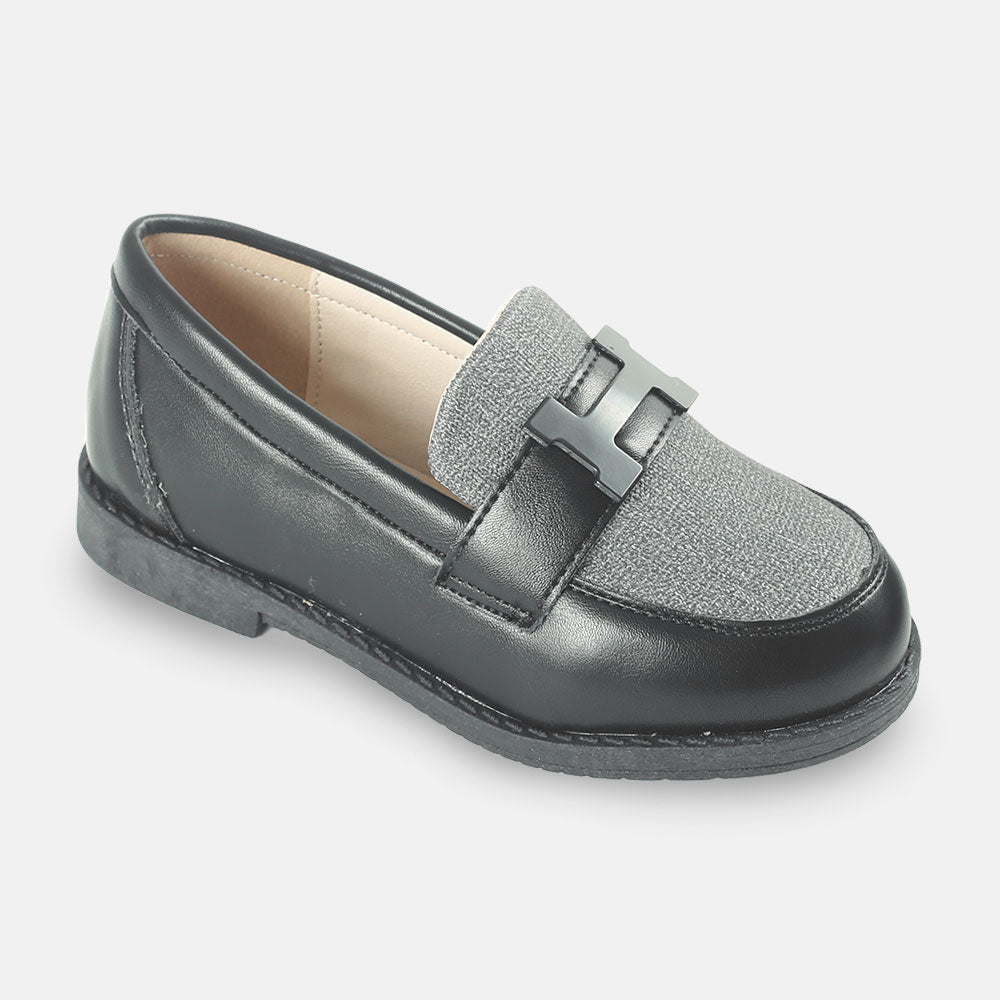 BOY SHOES BLACK PATCH