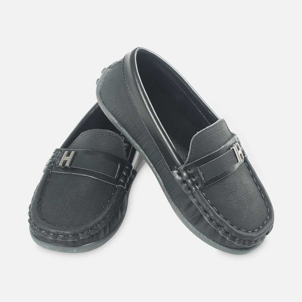 BOY SHOES BLACK TEXTURED