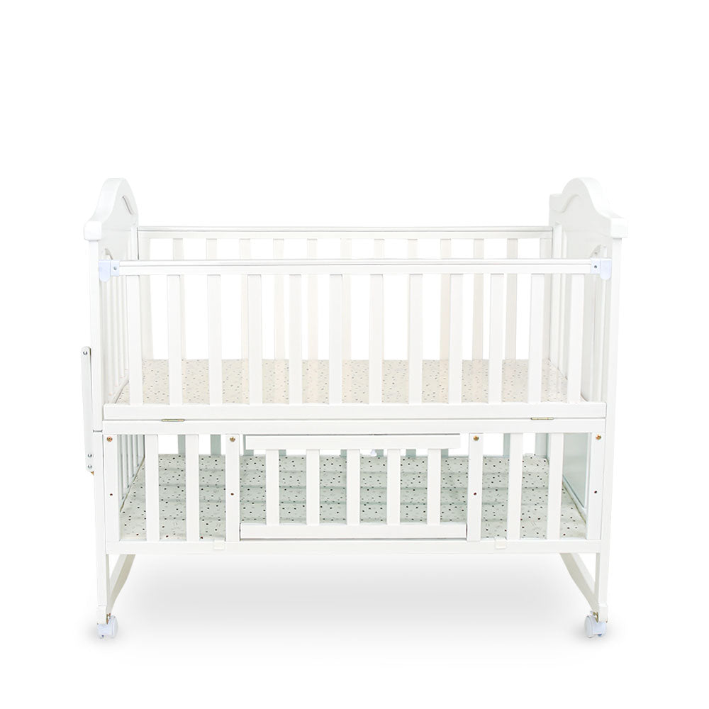 BABY WOODEN COT WHITE