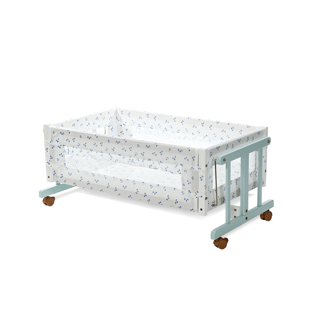 WOODEN COT W/BASSINET - WHITE
