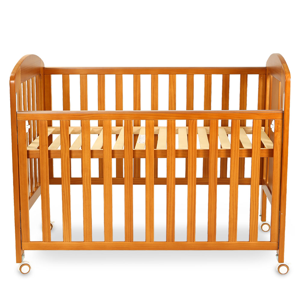 WOODEN COT BROWN