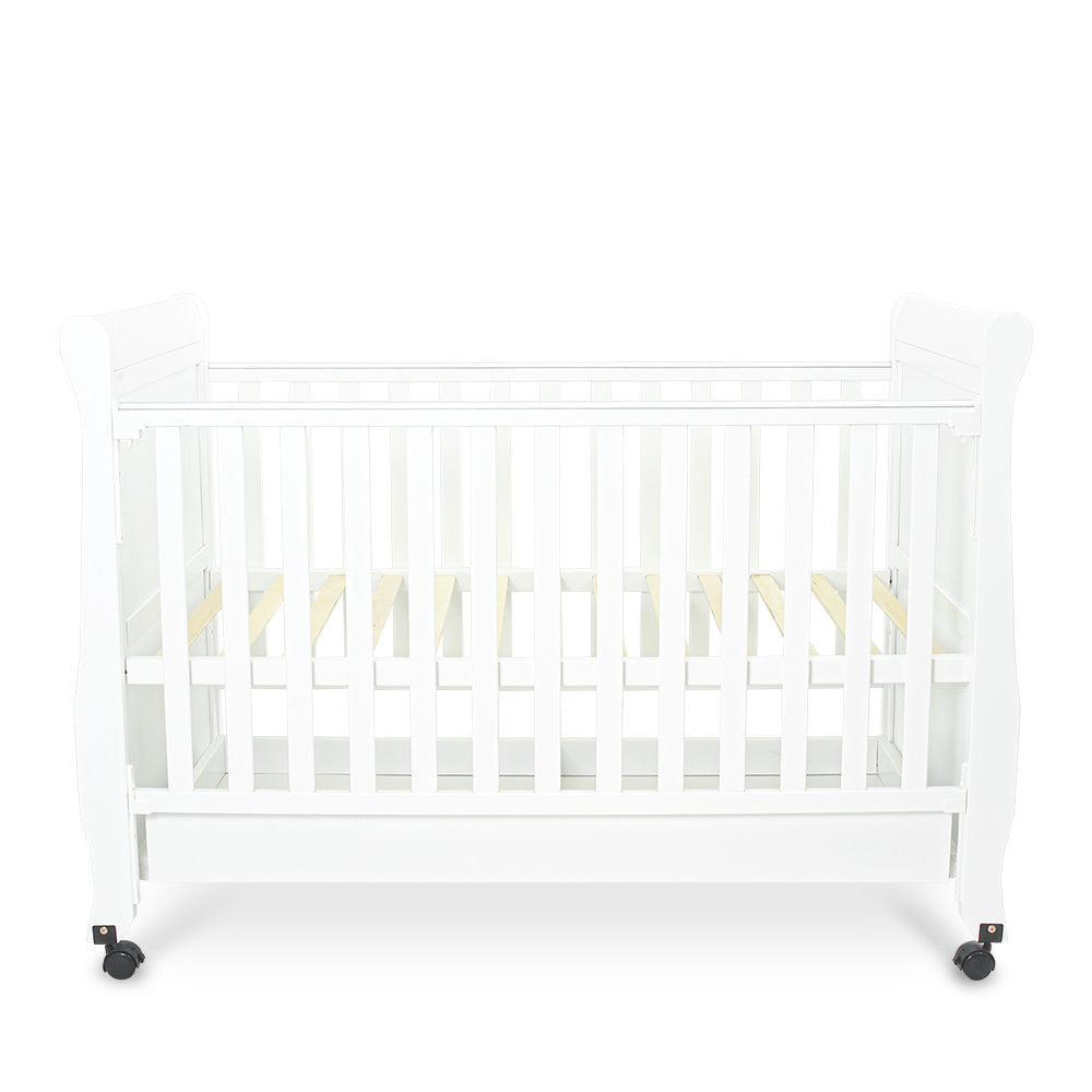 BABY WOODEN COT - WHITE