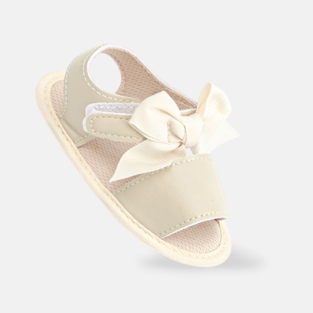 GIRL PRE WALKER SANDAL FAWN WITH BOWS