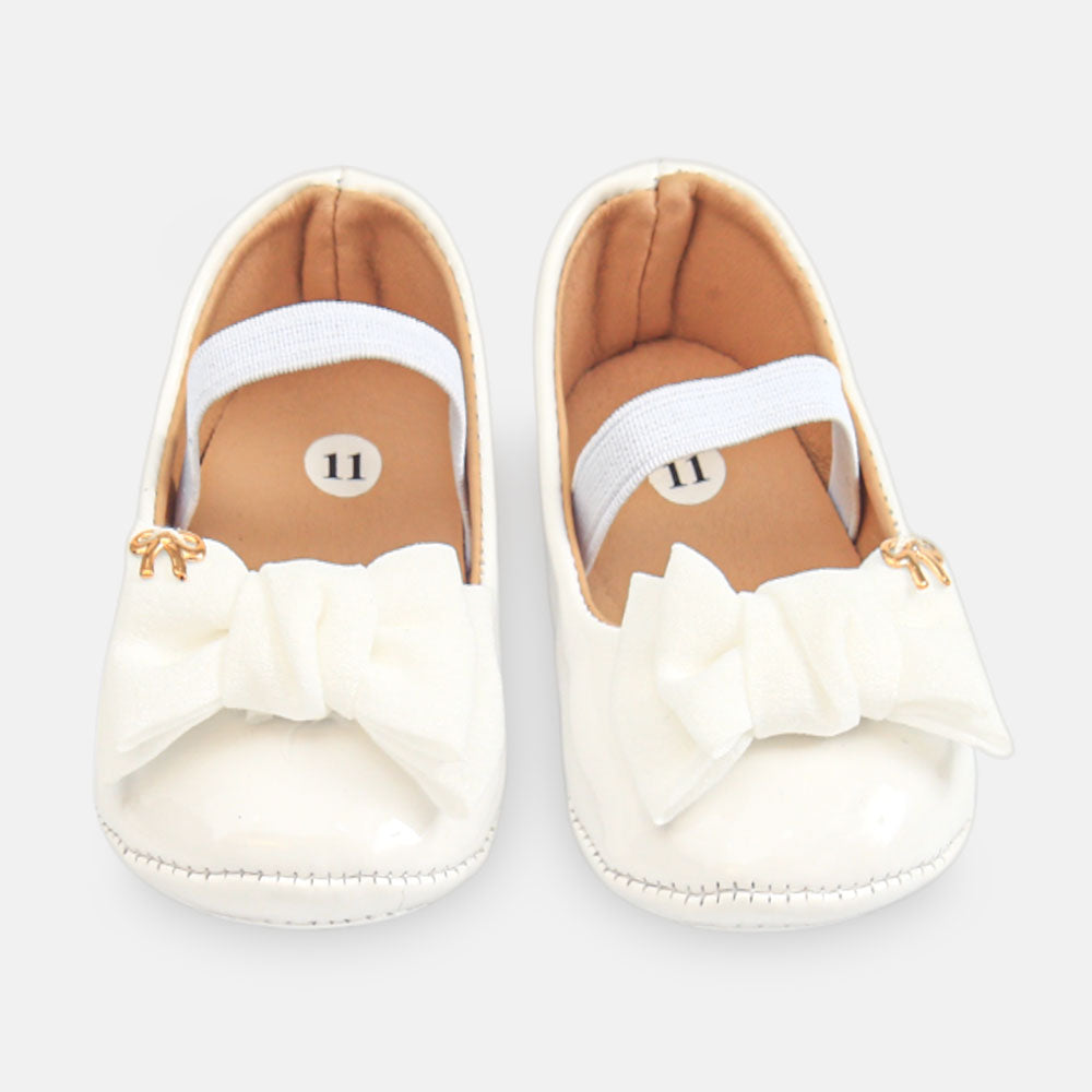 GIRL PRE WALKER SHOES WHITE GLOSSY