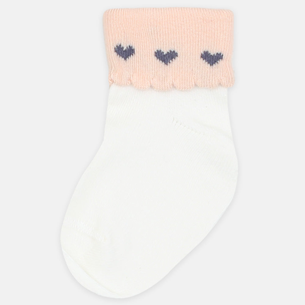 GIRL SOCKS OFF WHITE HEART