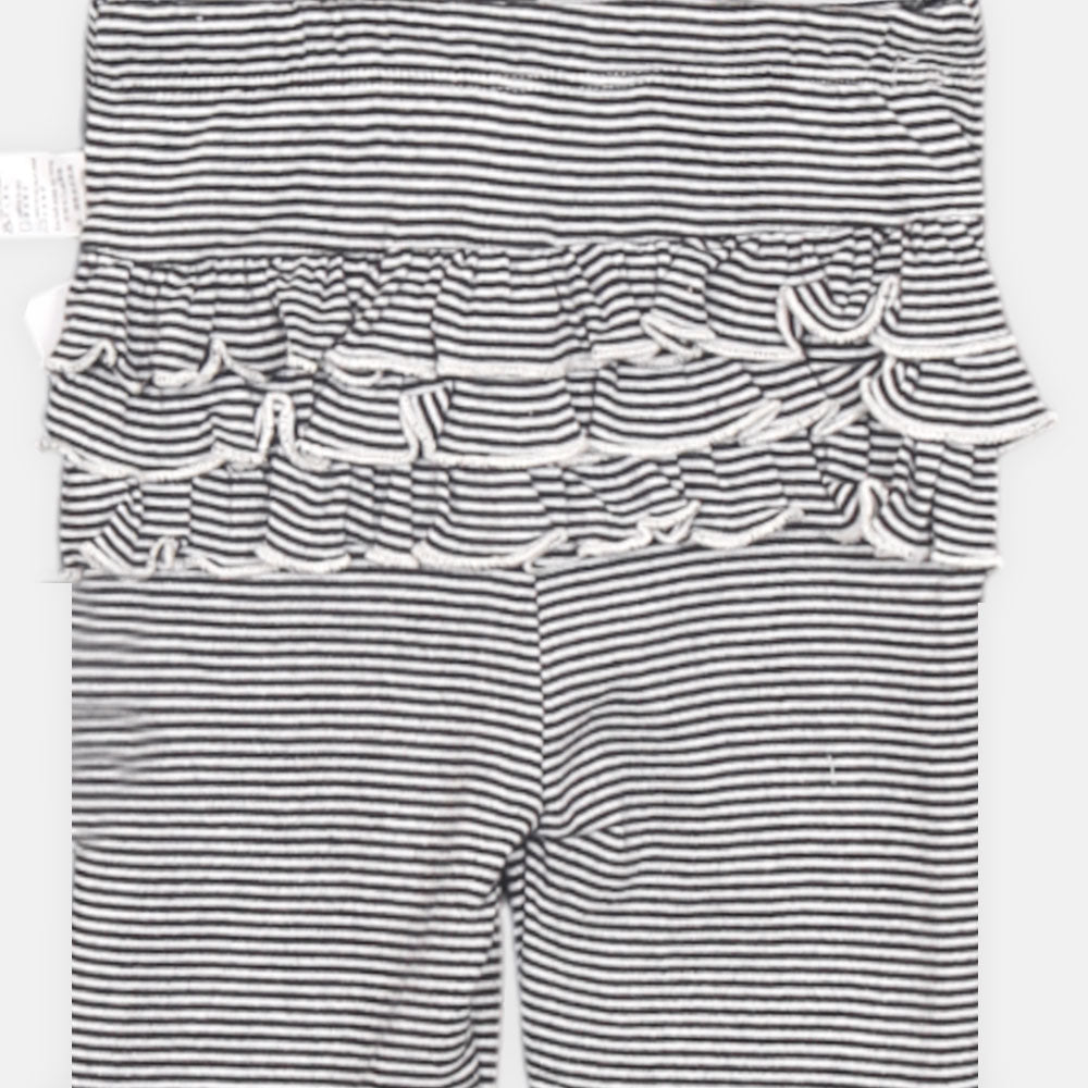GIRL TIGHT BLACK AND WHITE