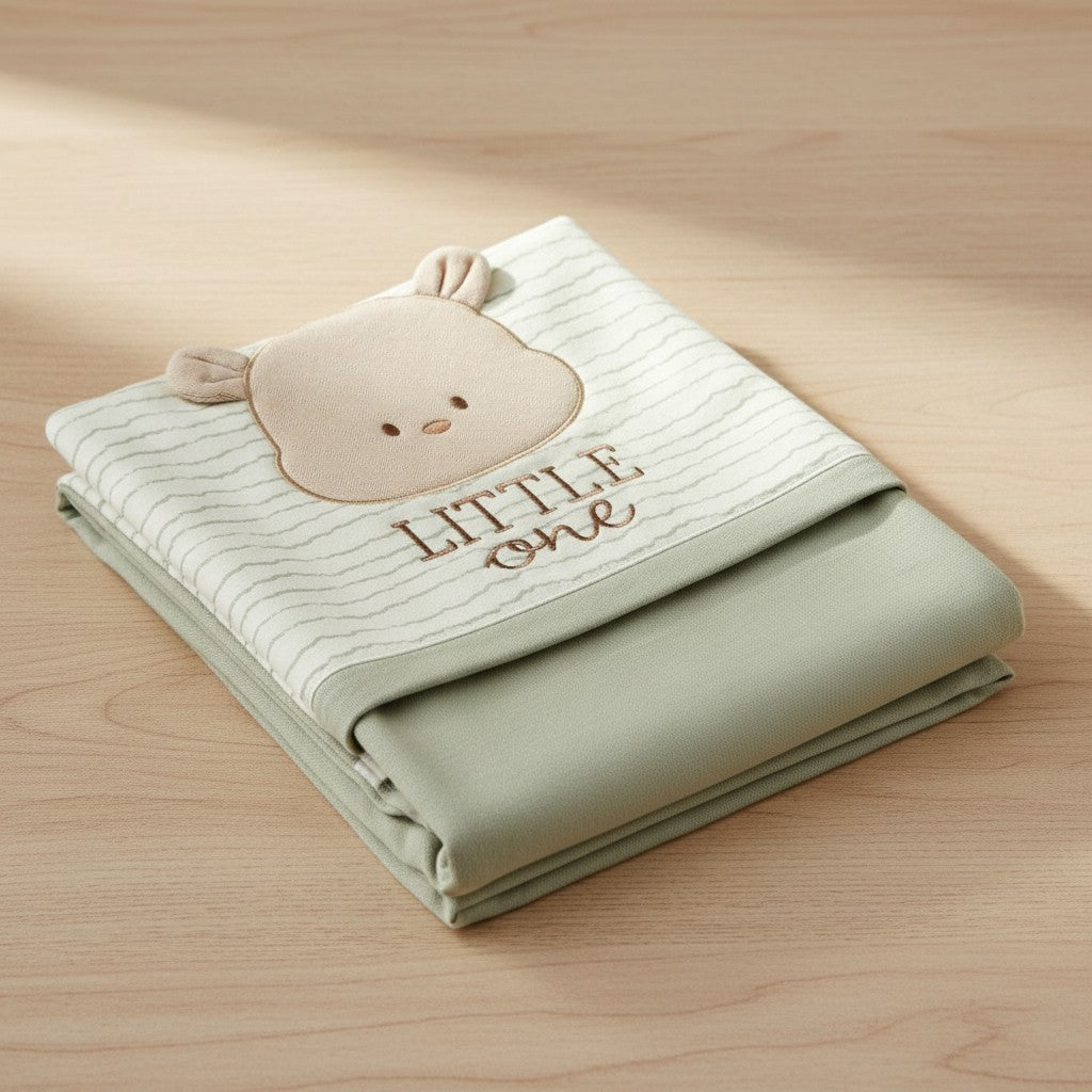 LITTLE ONE TEDDY WRAPPING SHEET